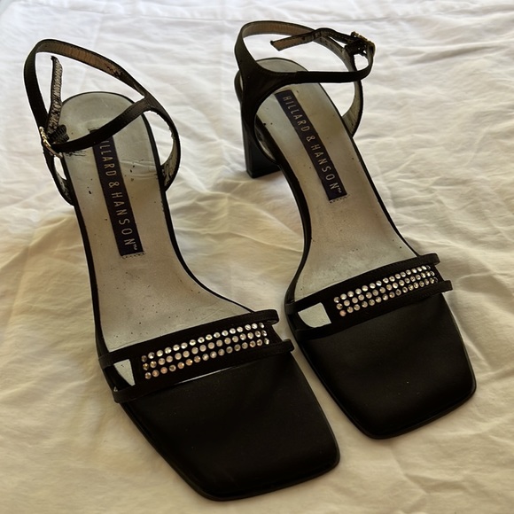 Hillard & Hanson “Augusta” Black Slingback Heels - Picture 16 of 17